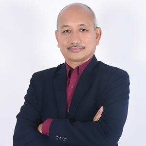 Portrait of Navin Hada