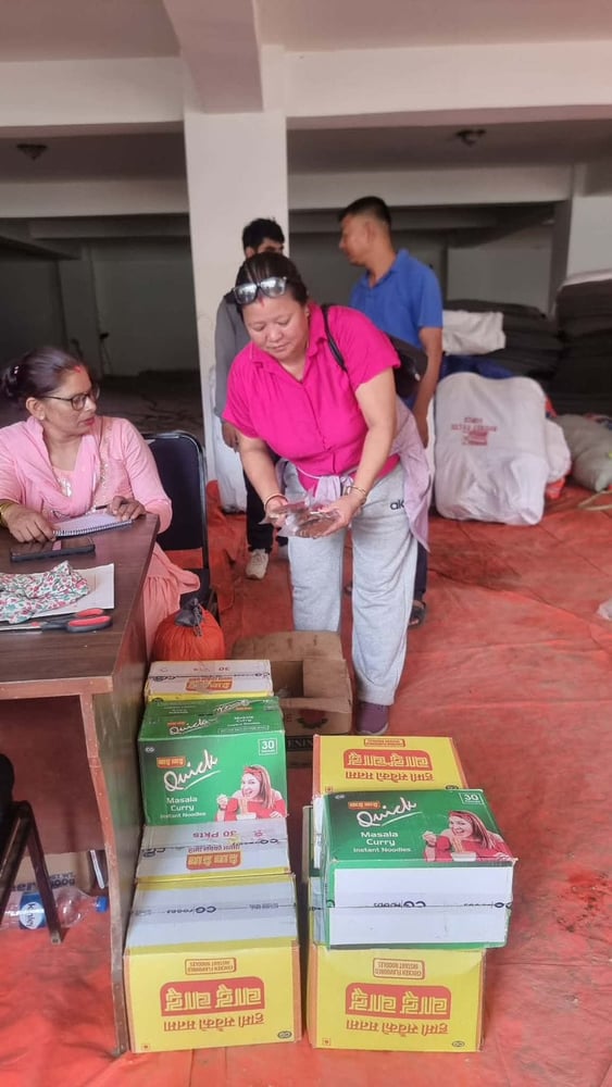Gajuri, Dhading relief distribution photograph 1